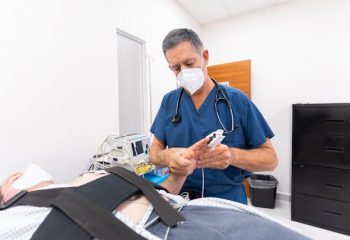 你的腳腫脹了嗎?腳腫脹如何緩解呢
