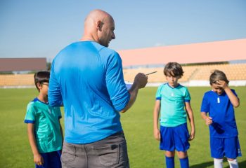 足球赛前分析：提升賽事理解與預測能力